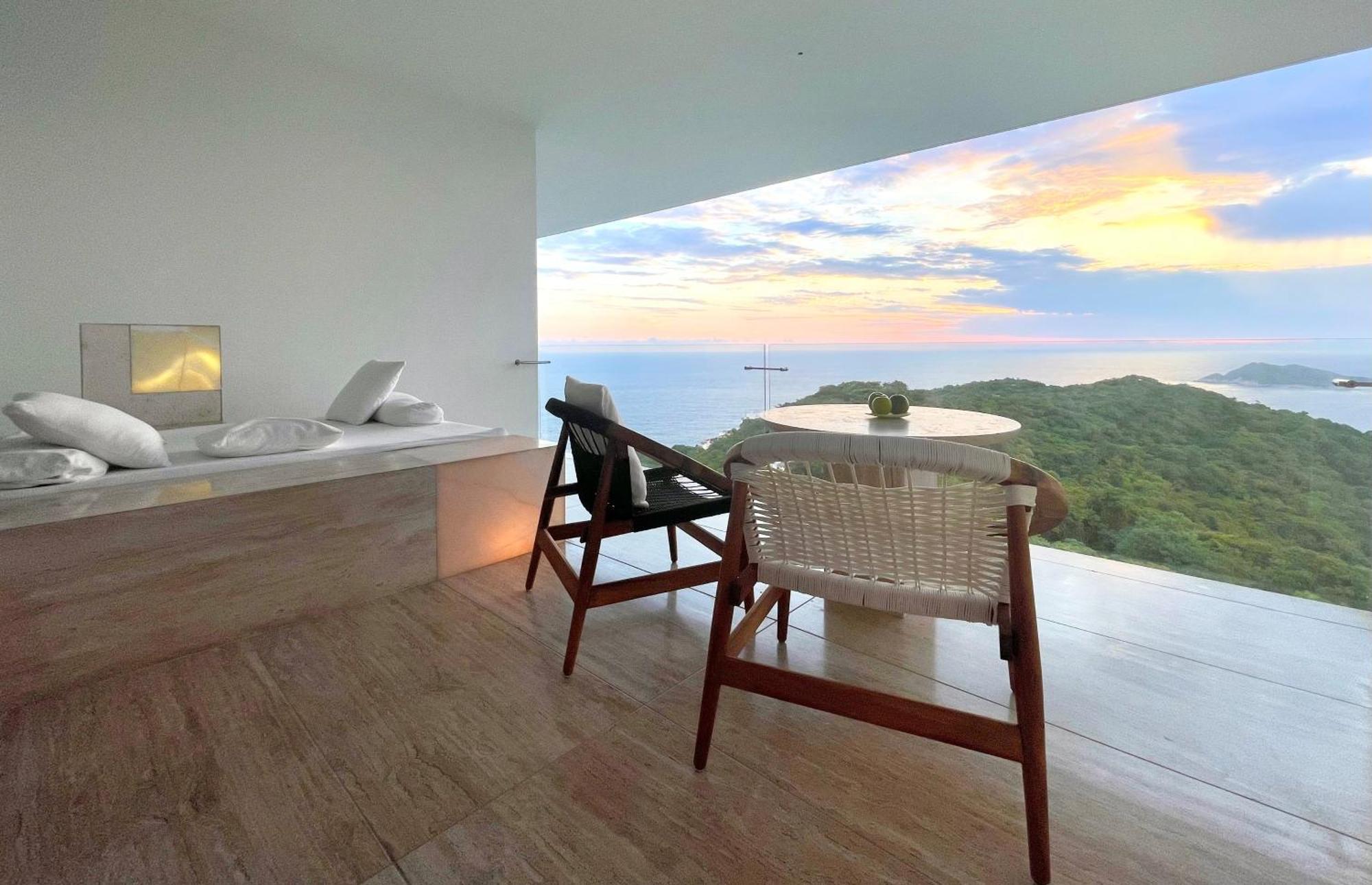 Encanto Acapulco Exterior photo