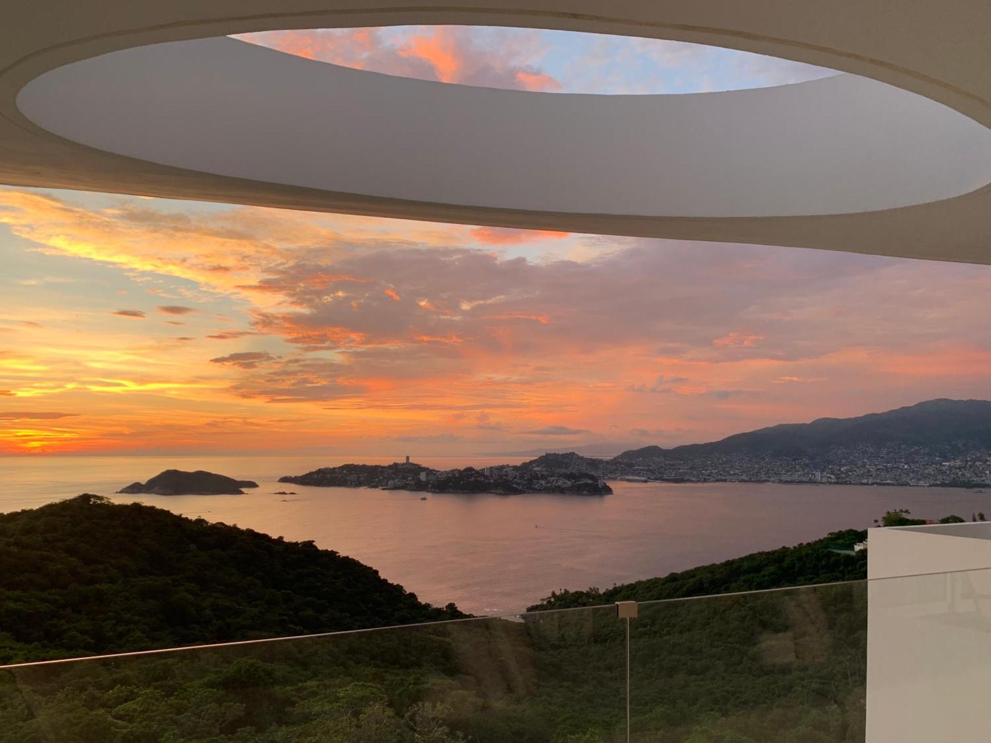 Encanto Acapulco Exterior photo